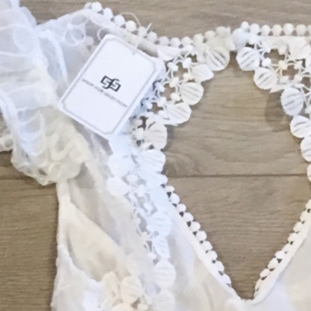 White Plunge Open Back Sleeveless Lace Maxi Boho - Picture 8 of 8